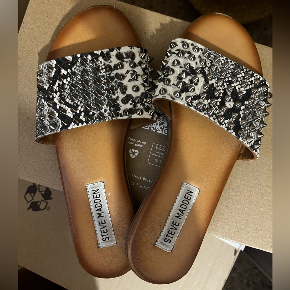 Steve Madden Farryn Sandals - Size 7